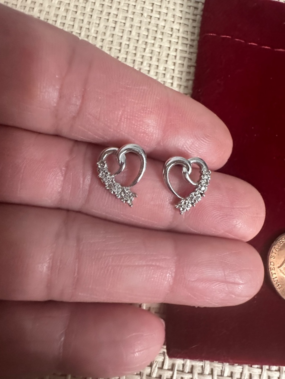 10k White gold  Heart Diamond Stud Earrings